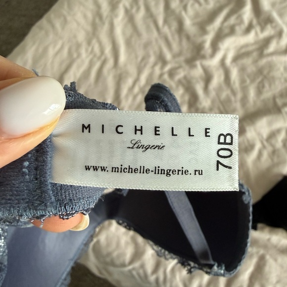 Bra - Picture 6 of 7